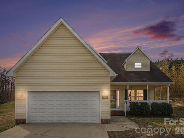 1233 Marcela Drive, Gastonia, NC 28054