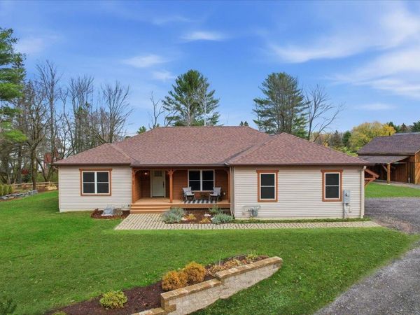 55-57 Lefebvre Lane, Williston, VT 05495