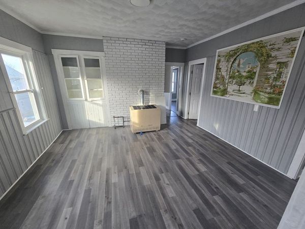 351 Tecumseh St, Unit 2, Fall River, MA 02721