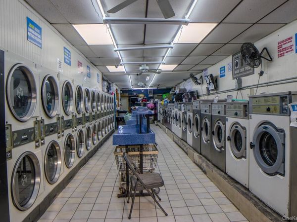 11821 Guy R Brewer Boulevard, Jamaica, NY 11434