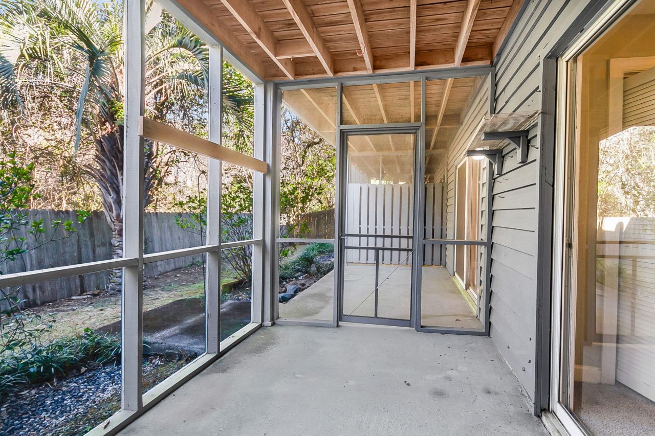 1530 Fort Johnson Road Photo 24