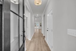 812 Abbey Gardens Lane photo 4