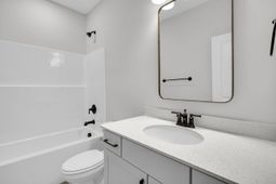 812 Abbey Gardens Lane photo 4