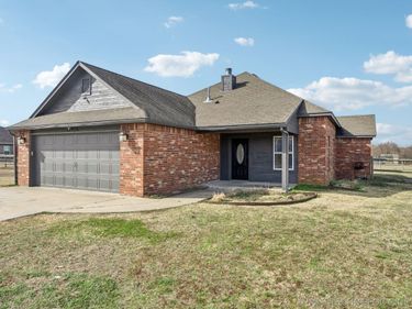 12914 N 39th East Place, Skiatook, OK 74070