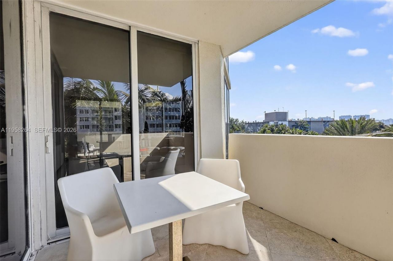 19333 Collins Ave, Unit 510, Sunny Isles Beach, FL 33160 Photo