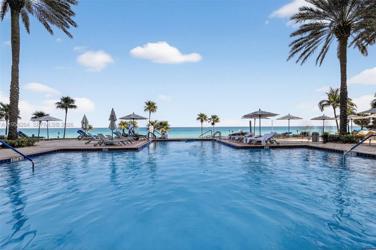 19333 Collins Ave, Unit 510, Sunny Isles Beach, FL 33160 Photo