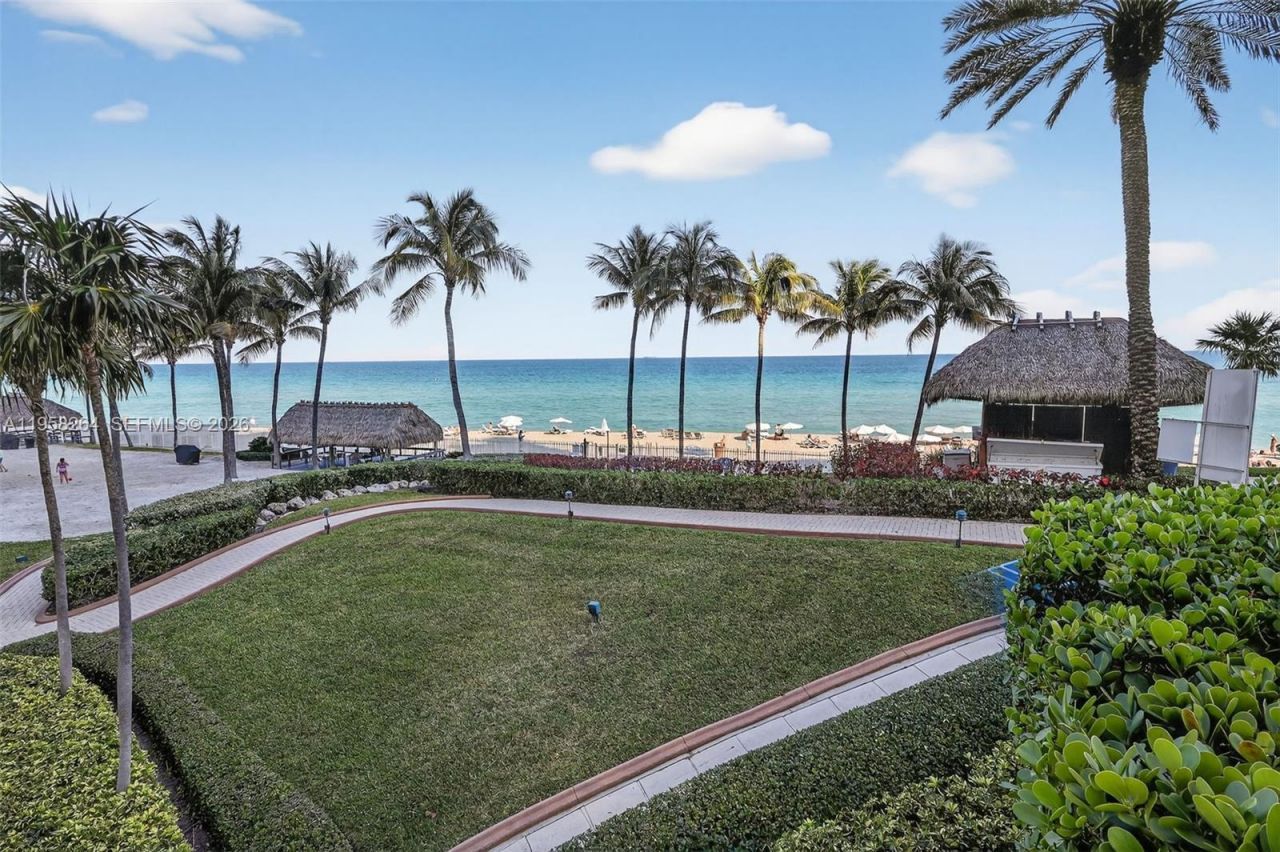 19333 Collins Ave, Unit 510, Sunny Isles Beach, FL 33160 Photo