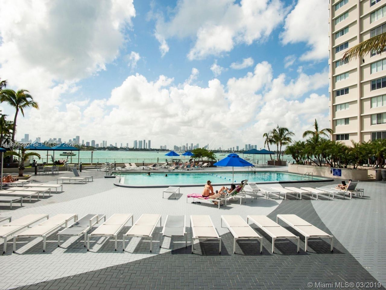1200 West Ave , Unit 521, Miami Beach, FL 33139 Photo