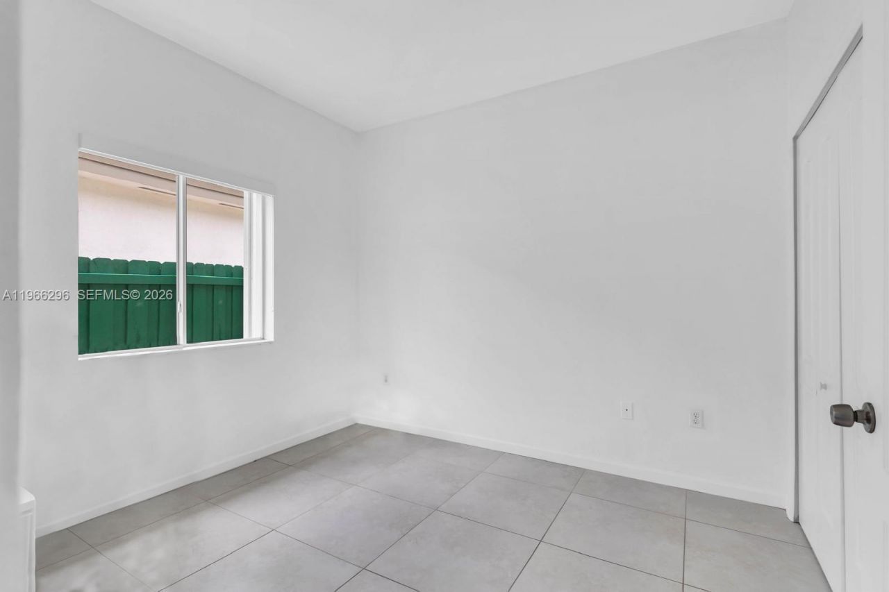 22572 SW 103rd Ct, Cutler Bay, FL 33190 Photo