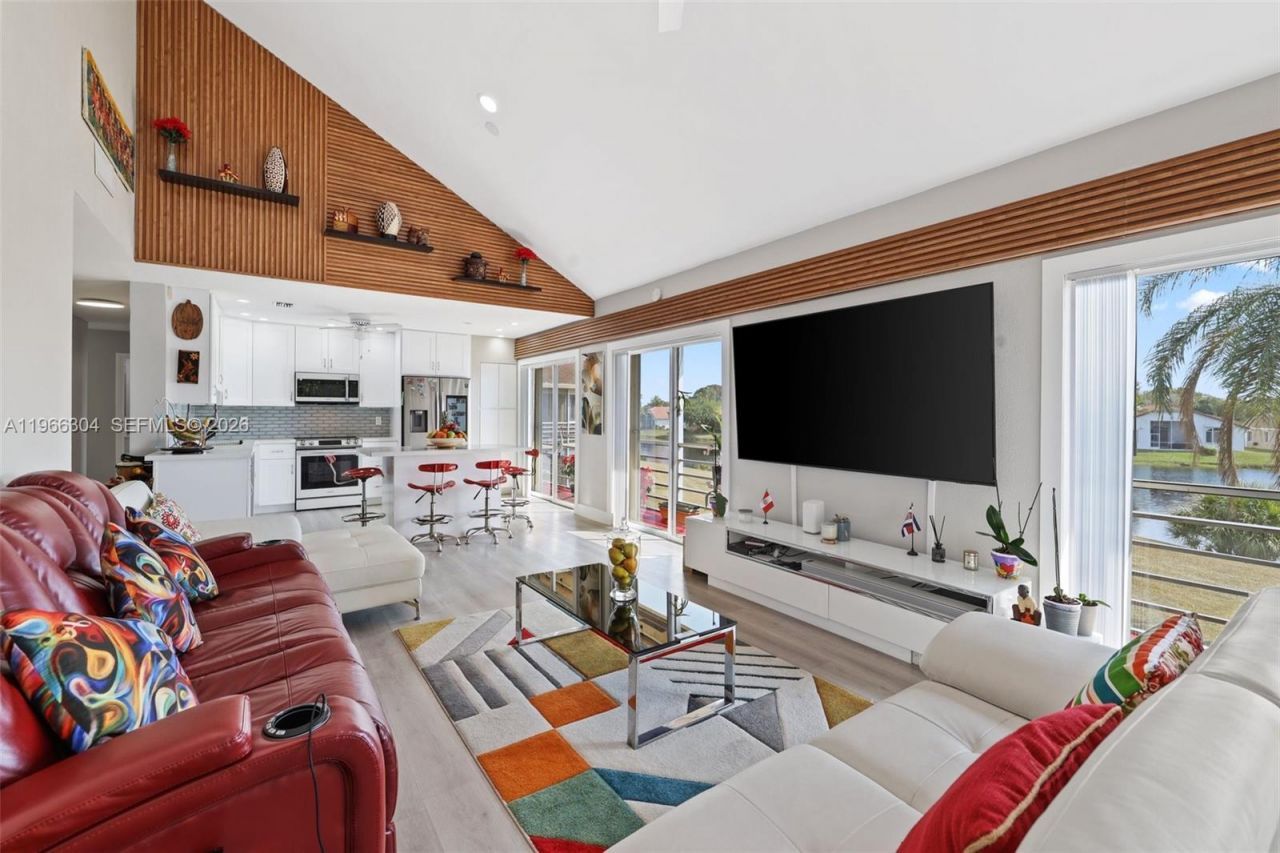 7531 NW 86th Ter, Unit 201, Tamarac, FL 33321 Photo