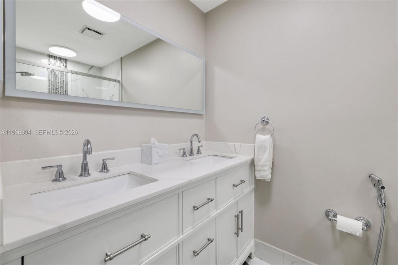 7531 NW 86th Ter, Unit 201, Tamarac, FL 33321 Photo