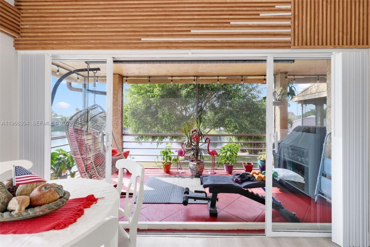 7531 NW 86th Ter, Unit 201, Tamarac, FL 33321 Photo