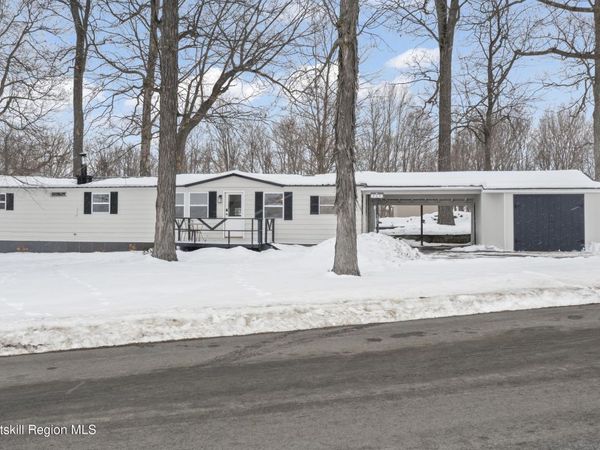 321 Tishauser Road, Hudson, NY 12534