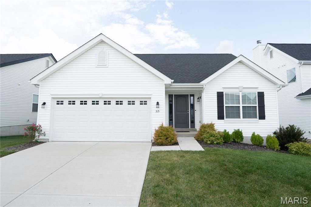 1030 Westhaven Boulevard, Wentzville, MO 63385 Main Photo