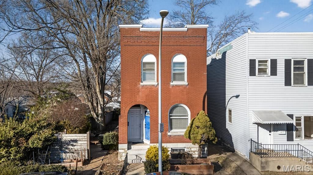 4317 Humphrey Street, Saint Louis, MO 63116 Main Photo