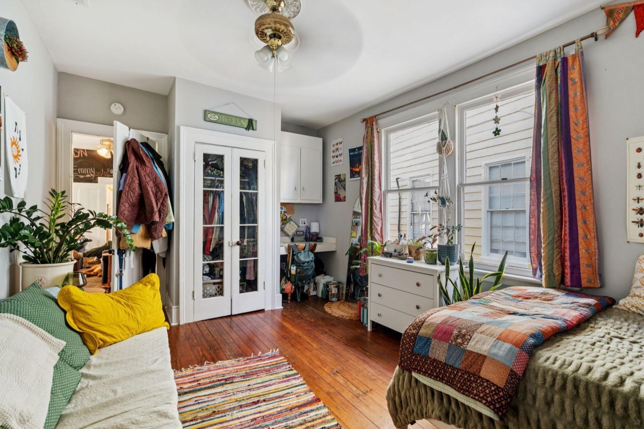 208 Calhoun Street Photo 51