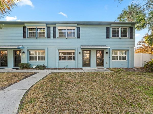 101 N PINE STREET, Unit 2, NEW SMYRNA BEACH, FL 32169