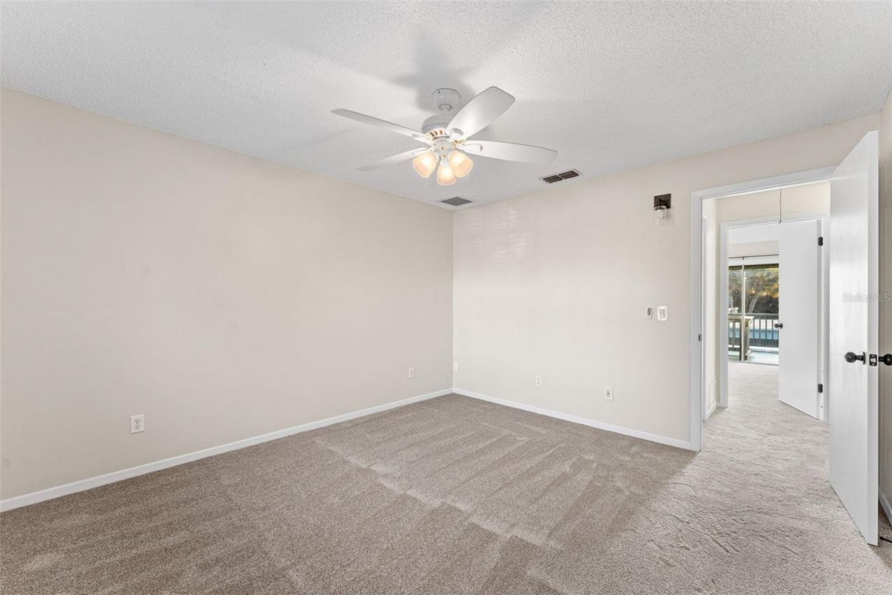 101 N Pine Street, Unit 2, New Smyrna Beach, FL 32169 Photo