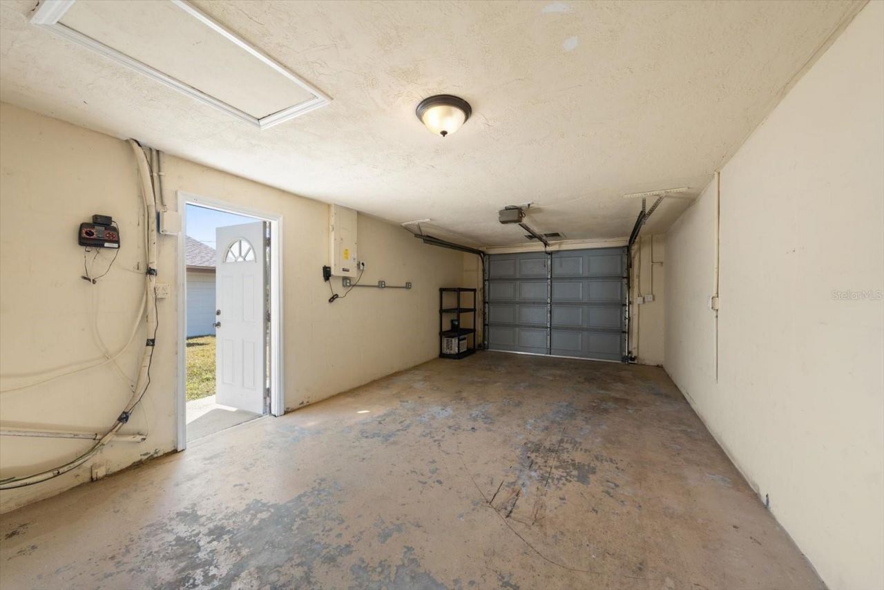 4025 Sail Drive, New Port Richey, FL 34652 Photo