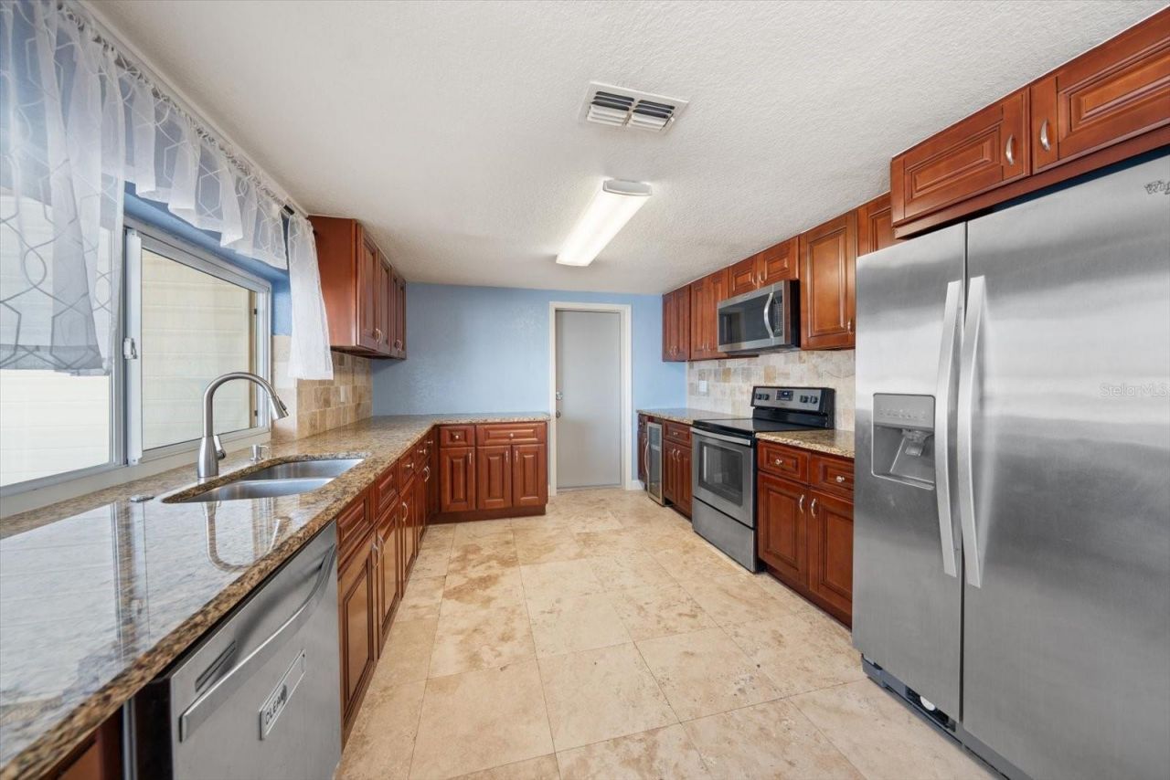4025 Sail Drive, New Port Richey, FL 34652 Photo