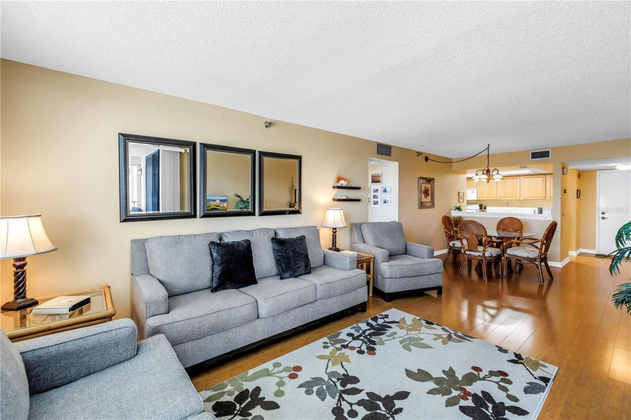 6265 Sun Boulevard, Unit 605, Saint Petersburg, FL 33715 Photo