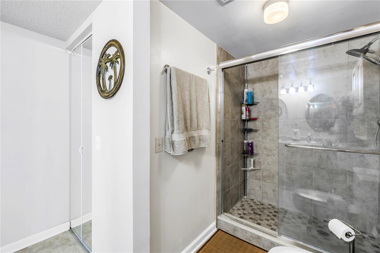 6265 Sun Boulevard, Unit 605, Saint Petersburg, FL 33715 Photo