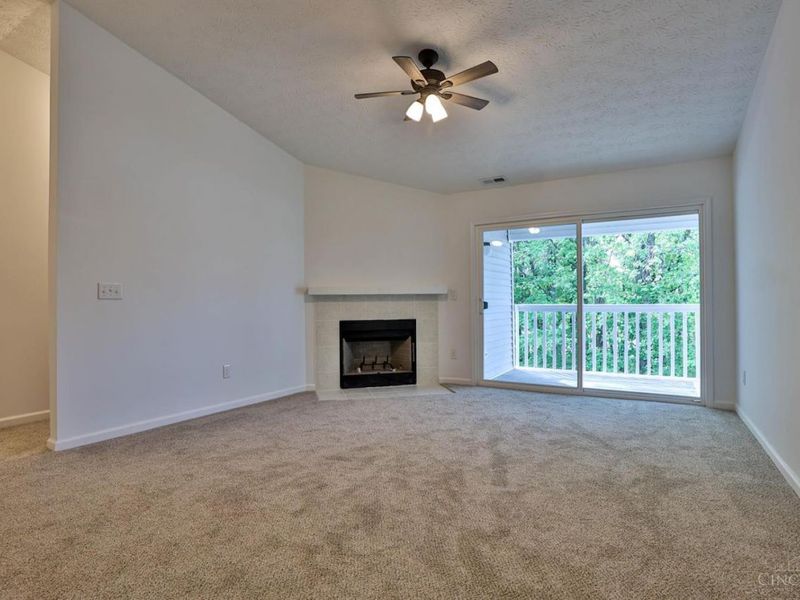 220 Carrington Place, Unit 312, Loveland, OH 45140 Photo 3