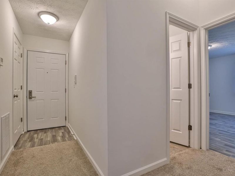 220 Carrington Place, Unit 312, Loveland, OH 45140 Photo 4