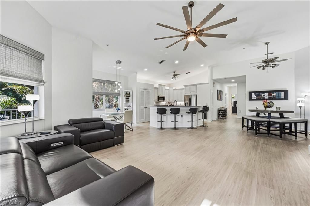 11033 Harbour Yacht Ct, Unit 202, Fort Myers, FL 33908 Photo