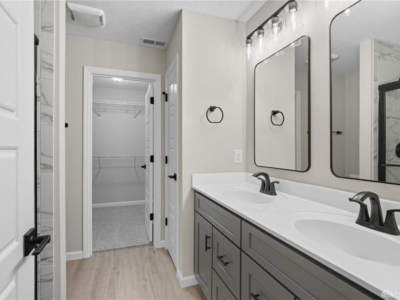 25 Timber Creek Drive, Carlisle, OH 45005 Photo 14