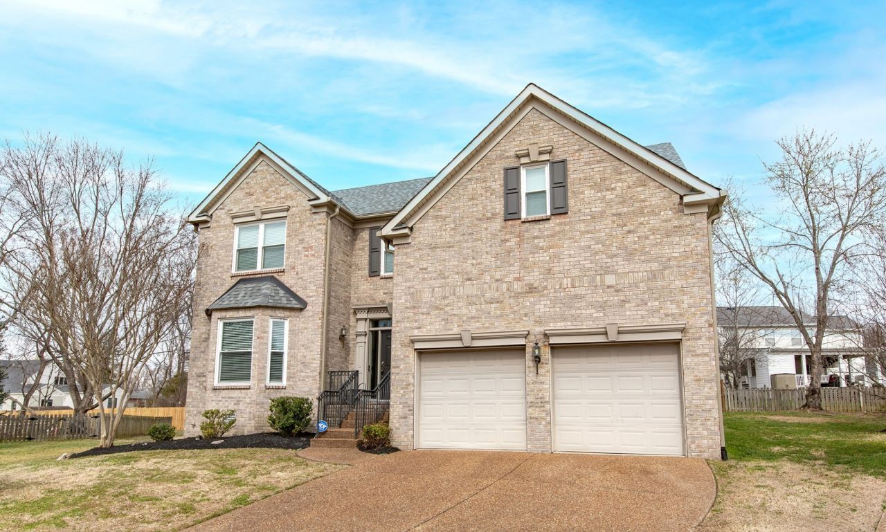 5100 Glencarron Dr, Nashville, TN 37220 Main Photo