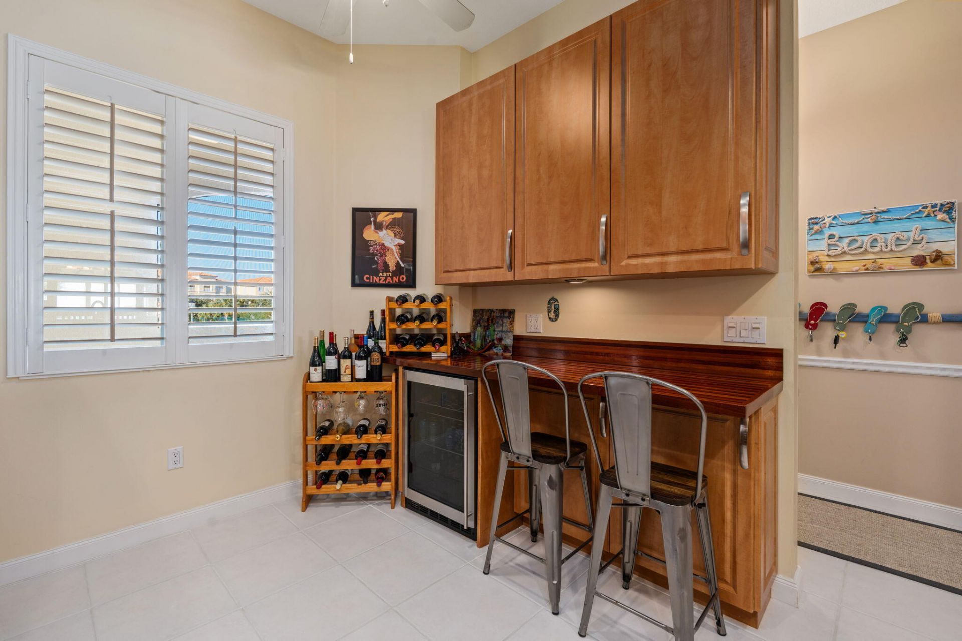 27 Harbour Isle Drive W, Unit 203, Hutchinson Island, FL 34949 Photo