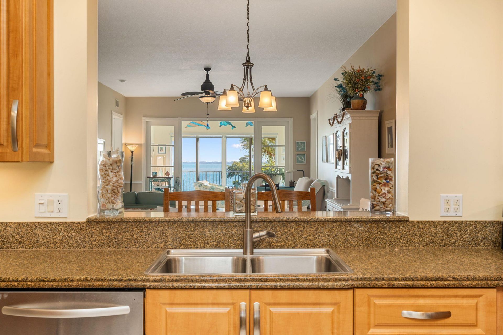 27 Harbour Isle Drive W, Unit 203, Hutchinson Island, FL 34949 Photo