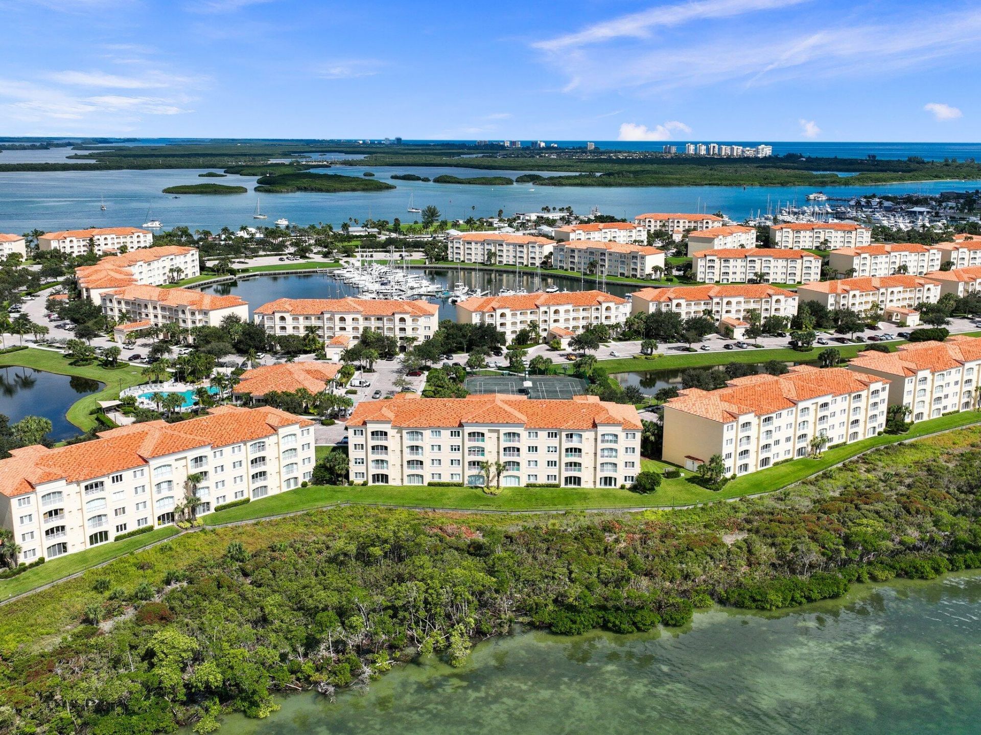 27 Harbour Isle Drive W, Unit 203, Hutchinson Island, FL 34949 Photo