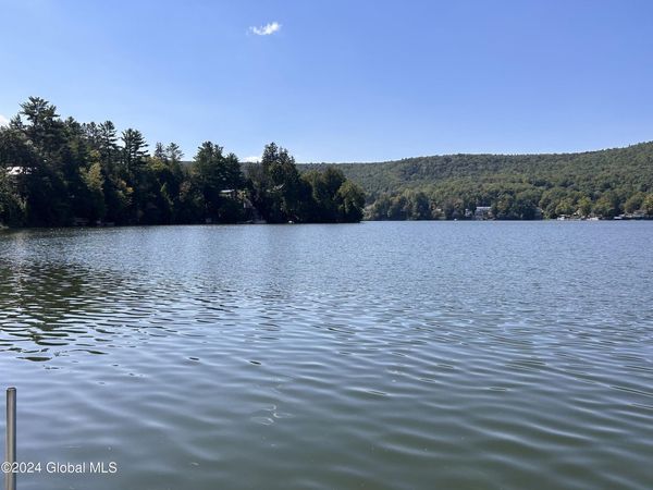 147 N Lake Shore Drive, Maryland, NY 12116