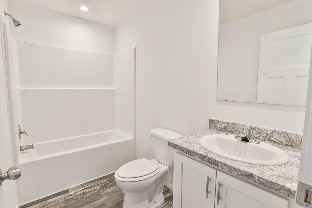 1020 Universal Circle Photo 21