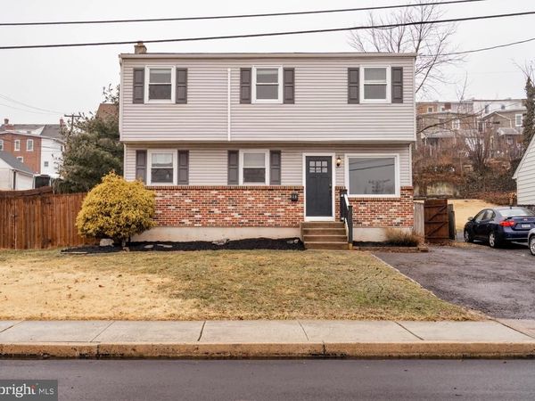 30 S 2ND STREET, PERKASIE, PA 18944