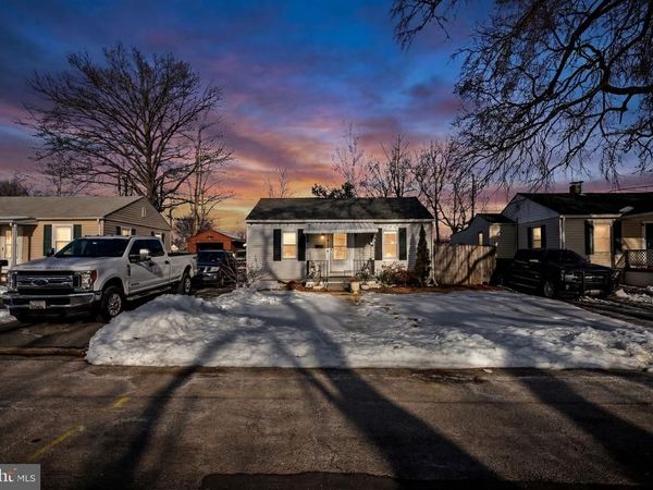 1812 KITTY HAWK ROAD, ESSEX, MD 21221