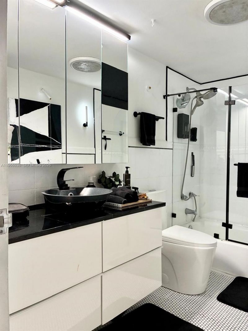 900 Bay Dr, Unit 207, Miami Beach, FL 33141 Photo