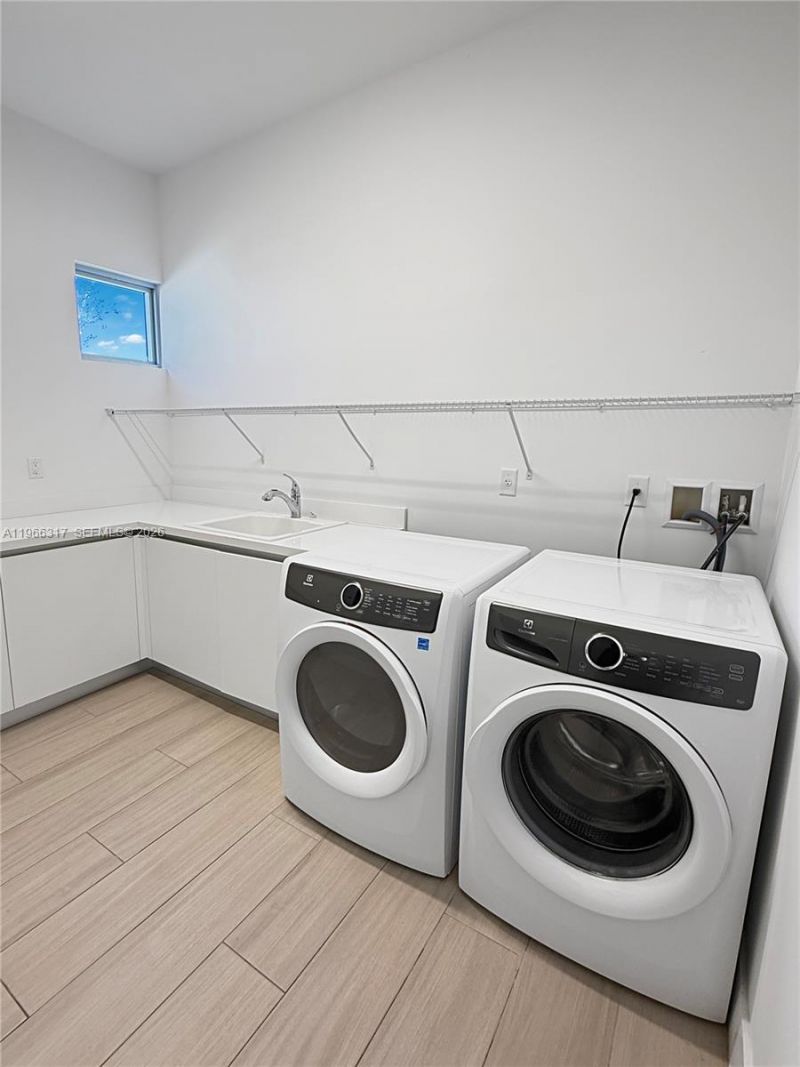 16582 S Botaniko Dr S , Weston, FL 33326 Photo