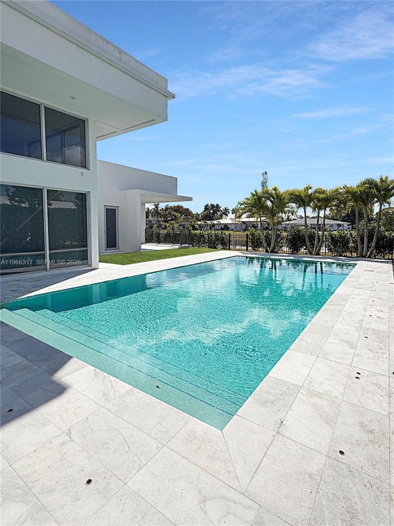 16582 S Botaniko Dr S , Weston, FL 33326 Photo