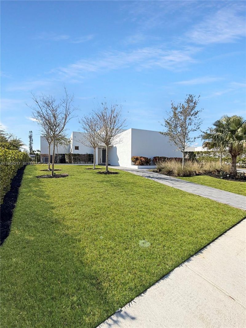 16582 S Botaniko Dr S , Weston, FL 33326 Photo