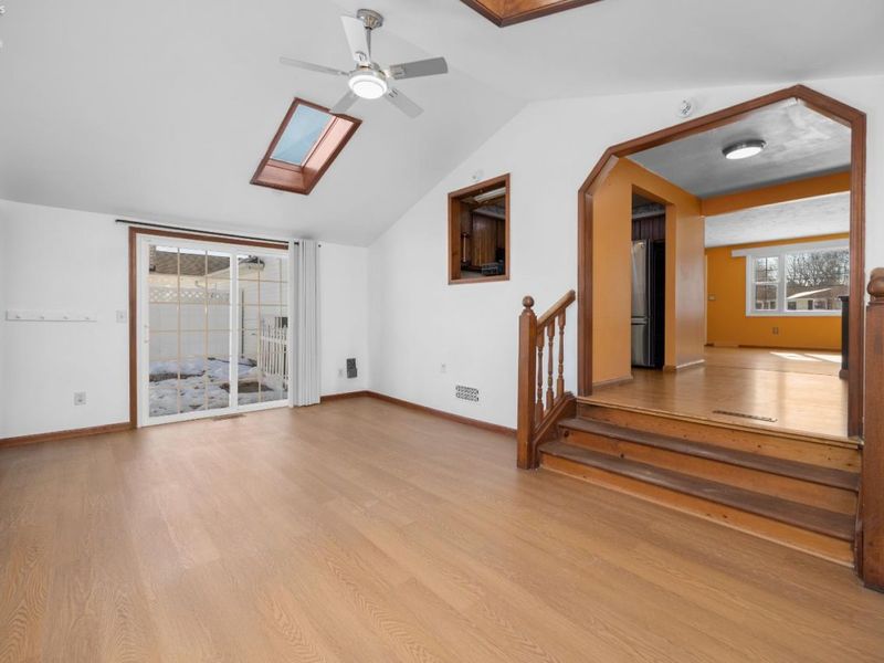 757 W Martin Ave., Amherst, OH 44001 Photo 12