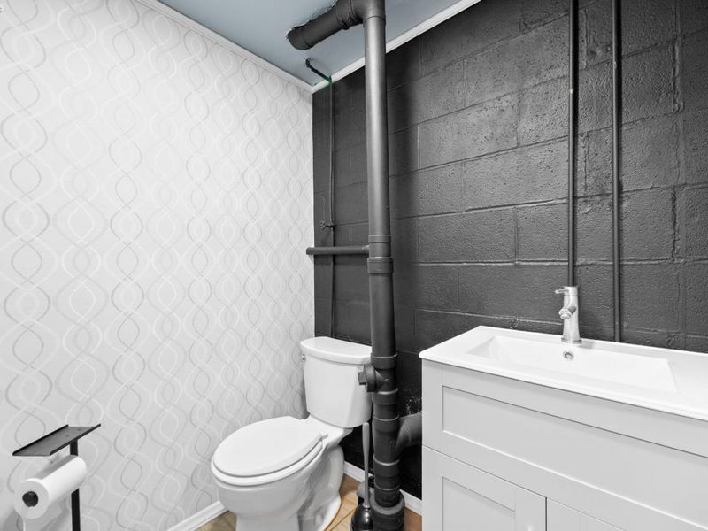 757 W Martin Ave., Amherst, OH 44001 Photo 34