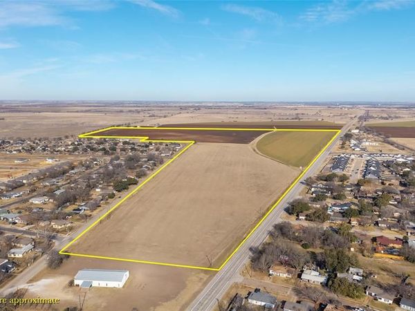 TBD N Lone Star Parkway , McGregor, TX 76657