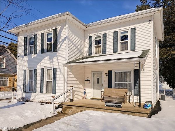 715 N Walnut Street, Dover, OH 44622