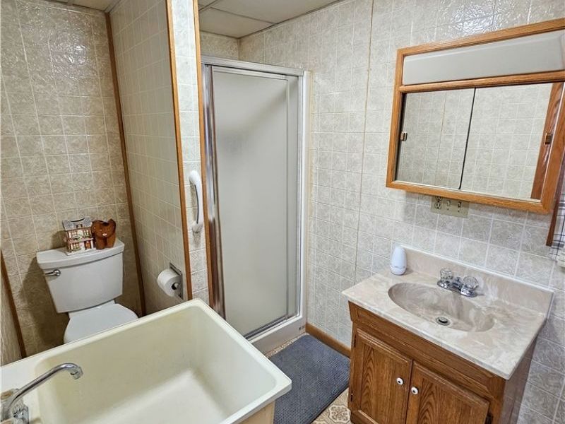 715 N Walnut Street, Dover, OH 44622 Photo 13