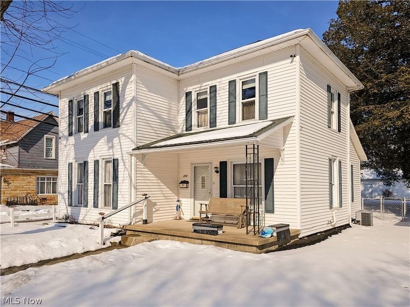 715 N Walnut Street, Dover, OH 44622 Photo 2