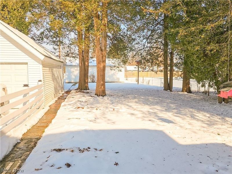 715 N Walnut Street, Dover, OH 44622 Photo 27