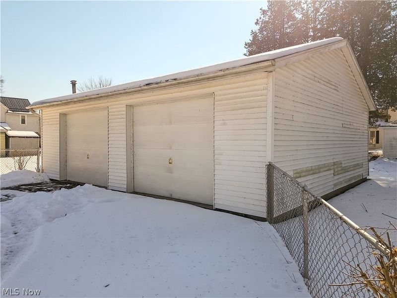 715 N Walnut Street, Dover, OH 44622 Photo 29